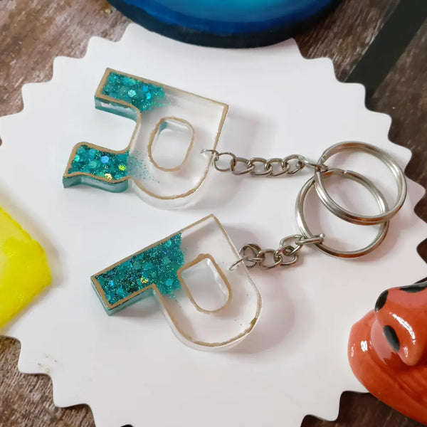 Couple Initial Resin Keychains – "P" & "R" with Glitter Design