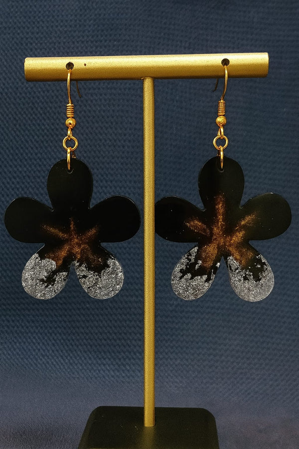 Black Sliver Bloom Earring